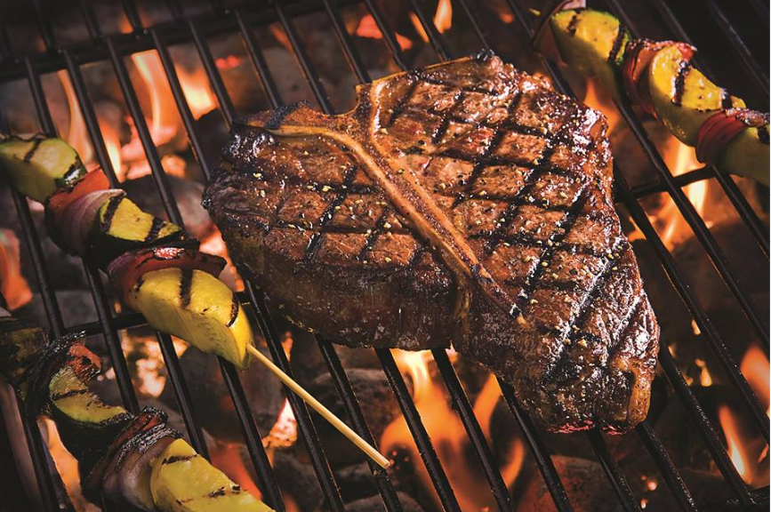 TheMeatHouse3's tweet photo. Bad to the t-bone😎🥩
.
.
.
#TheMeatHouse #CovingtonGA #CovingtonGAEats #GAEats #GeorgiaEats #Foodie #Food #Yum #Yummy #Delicious #Mouthwatering #Eeeeats #PrimeRib #RibEye #TBone #Sausage #Bacon #Meats https://t.co/BQbyPrSnXJ