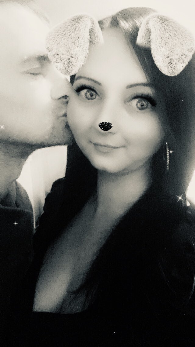 Lauren Brindle tweet media