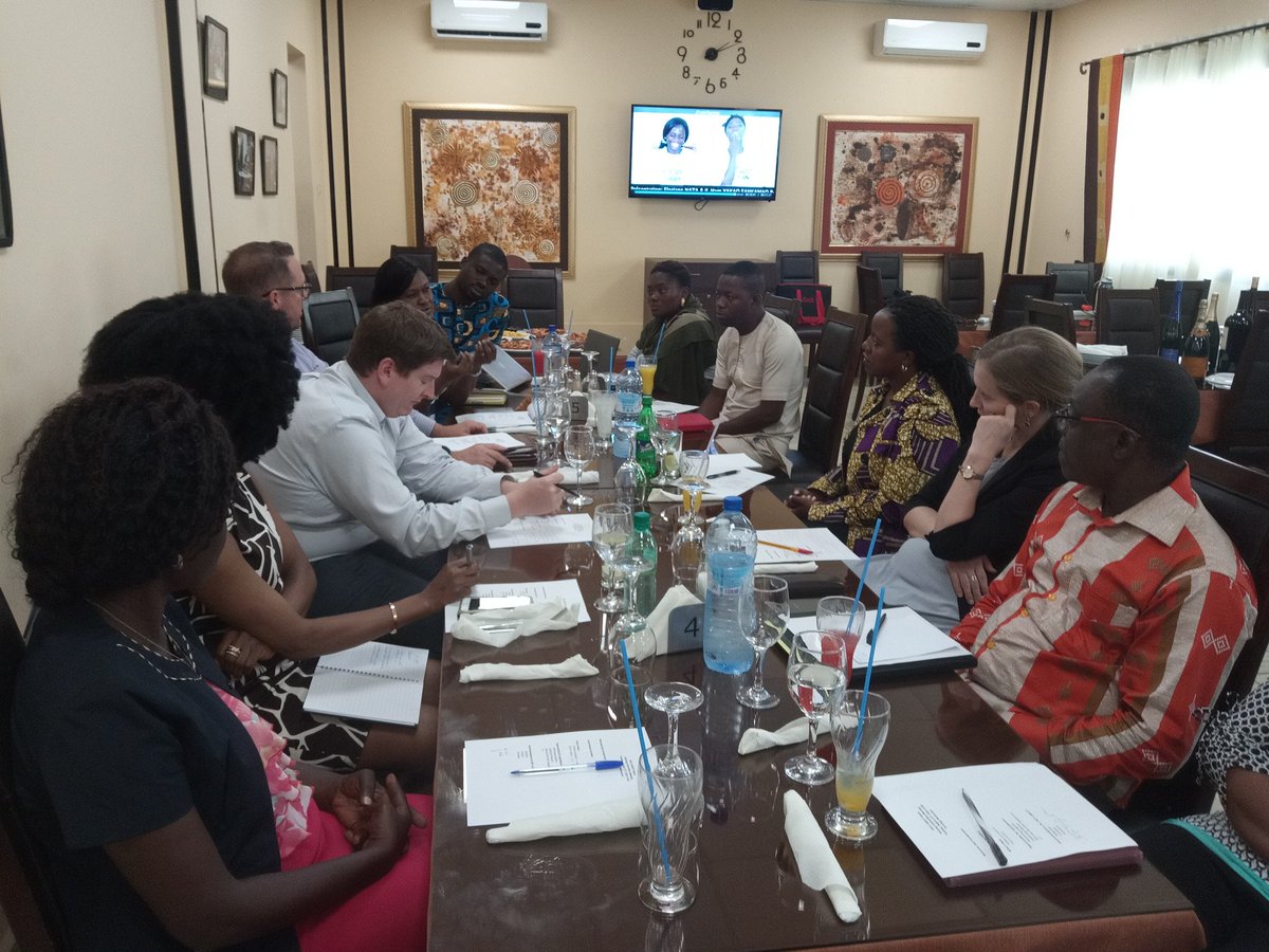 YaliTeam229's tweet photo. Today we presented the report of the Summer Camp and next steps at the #SHEISGREAT Steering committee meeting.
Were present @StateDept through GIWI, @IREXintl @SemeCity @USAID @USEmbassyBenin @IITA_CGIAR,@MoiseSodokin, @SteveHODA, @AGBEMAVOTino and other members
#Wasexo #Steam https://t.co/Kag9v90MTW
