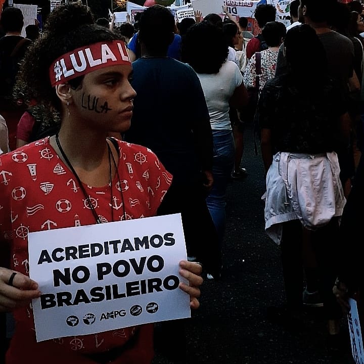 KathleenKemelly's tweet photo. #protestorj #EleNao #ForaBolsonaro #LulaLivre https://t.co/jhUcrv124t