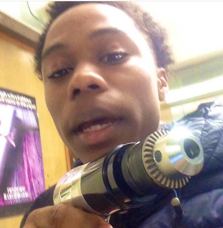 trapstar_riche's tweet photo. Send them fuckin beats 🥵📲 https://t.co/FBtCGoo1VS