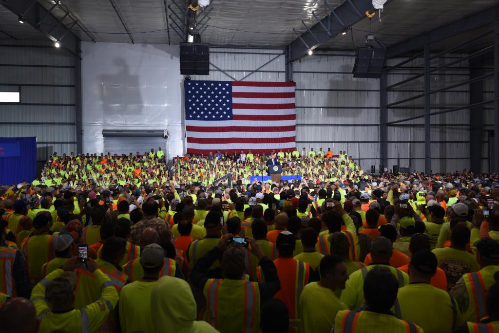 Shell US on Twitter "5,000 construction workers. 600 employees. 1