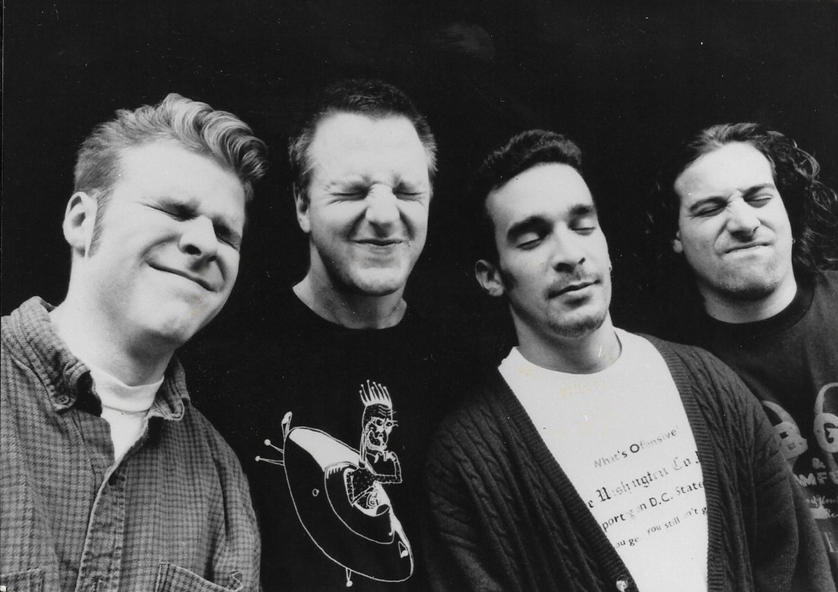 Thank you to everyone that bought a ticket to our reunion show. THANK YOU!!! There are now a handful of tickets left. Come rock out with two killer bands at The Soundry #thesoundry #sorryaboutyourdaughter #robqueenband

thesoundry.com/event/1828013-…