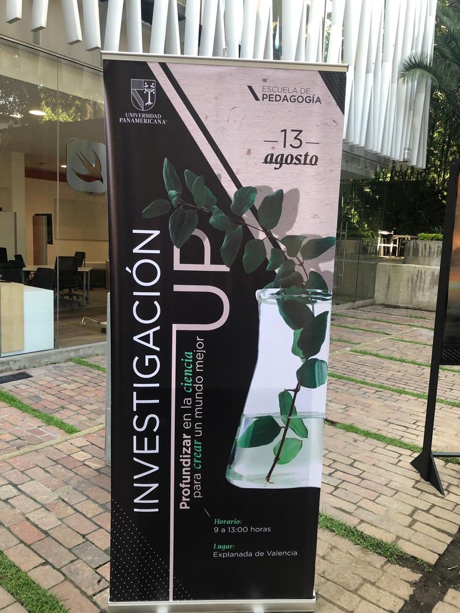 PedagogiaUP's tweet photo. Investigadoras de la #EscuelaPedagogíaUP participando en #investigaciónUP #researchUP @UPMexico @PedagogiaUP @jaross77 https://t.co/cAGNZN2zzH