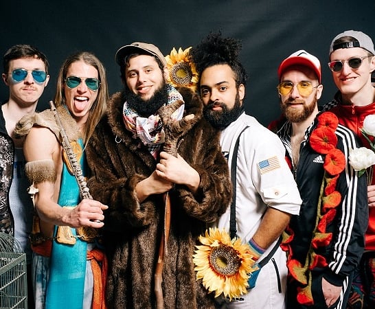BigGoBlockParty's tweet photo. Hey #Indy area @joehertler &amp; #therainbowseekers fans! Catch the band at the #BigGoBlockParty concert AUG 20 at Brownsburg Town Hall Green before they head out on tour. It's a free all-ages show, 6 to 8:30 pm. #biggo #usnats #fanfest https://t.co/LkqzyiTHw6