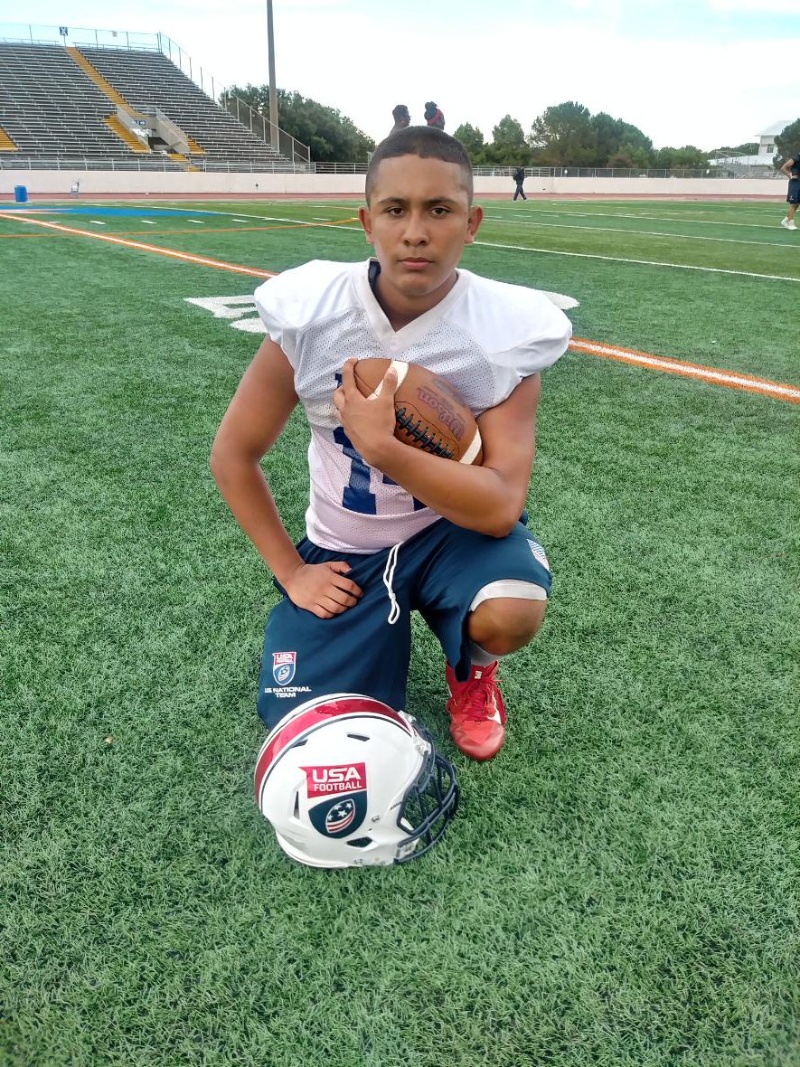 AlexEncinas16's tweet photo. I had a amazing time in Texas meeting the coaches and learning from them as well . I loved the experience I had there. I'm hoping I get to see you guys very soon and to have the honor to wear the stars across my chest. Fingers crossed.
@USNFT @matthennesy
@USAFootball @dalblac99 https://t.co/o5sfiIa80G