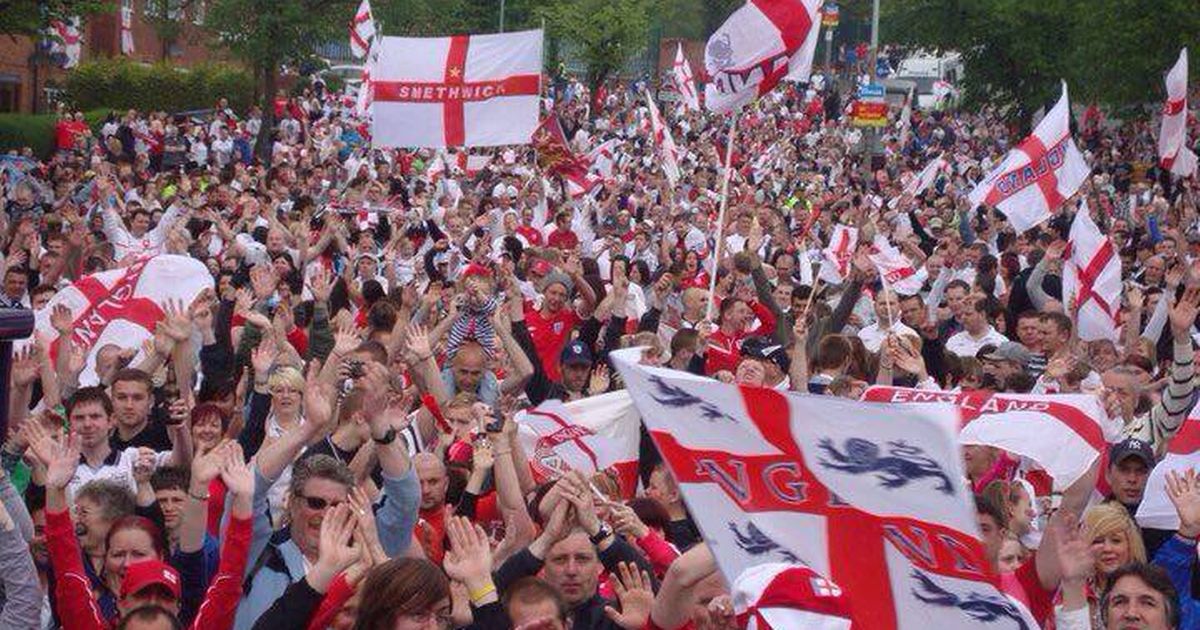 PymPurnell's tweet photo. Please remember

WHITE PEOPLE ARE NOT RACISTS
BREXIT IS NOT RACIST
ENGLAND IS NOT RACIST

We are decent hard working, caring, creative people - we are warm and welcoming - and we have neglected ourselves - time to put ourselves first for a bit https://t.co/KSELs0NmSJ