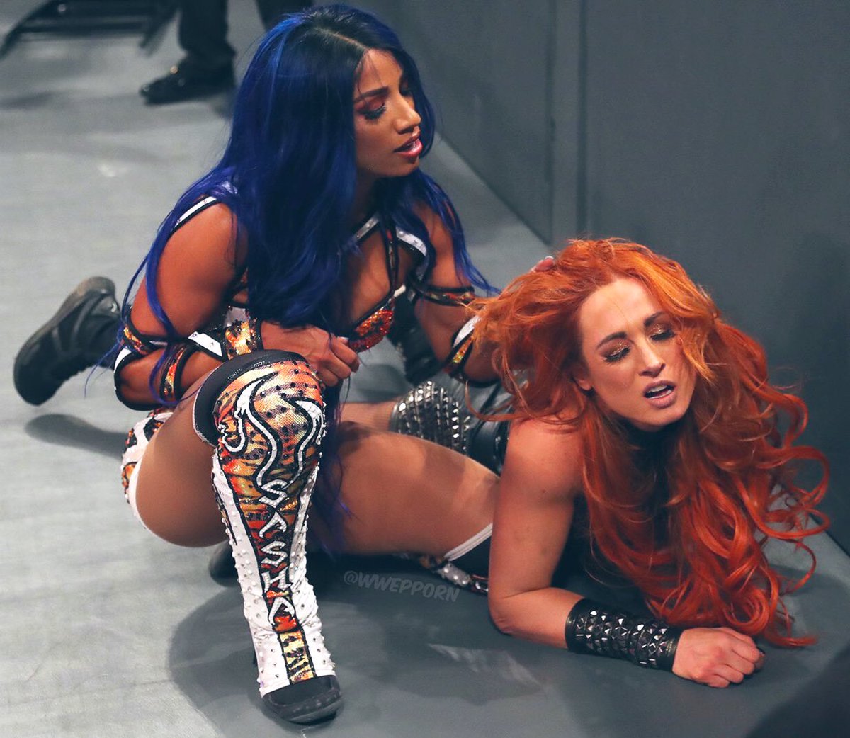 "One Night in Toronto" Sasha Banks, Becky Lynch #WWE #Raw #SDlive...