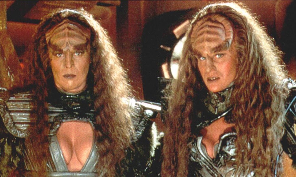 BeccaFromTX's tweet photo. @StarTrek #RIPBarbaraMarch π
Lursa, one of the Duras sisters, on TNG, DS9 & Generations. https://t.co/i8Nq9BQe10