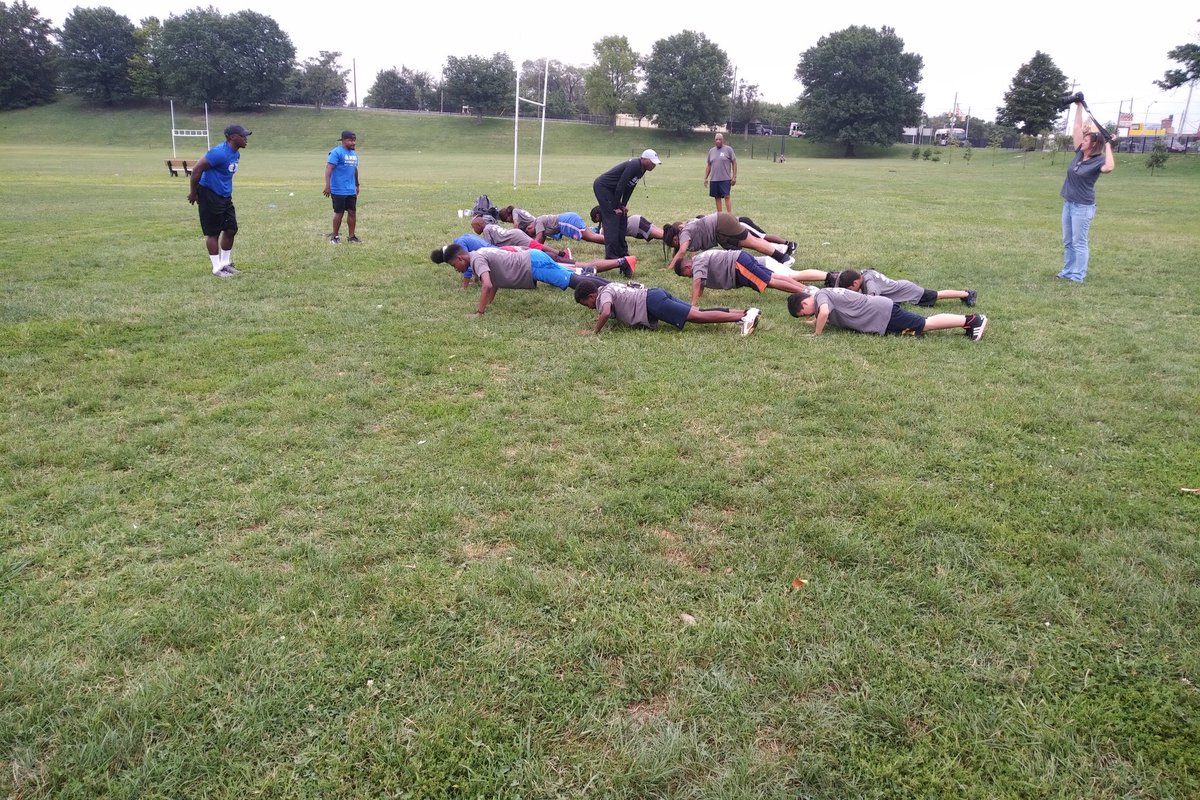 BannerNCC's tweet photo. Basketball campers working on their skills and learning the importance of setting goals with Coach @MonteSanders! #Baltimore #bcyfund #Motivation https://t.co/7QqFpwYZxn