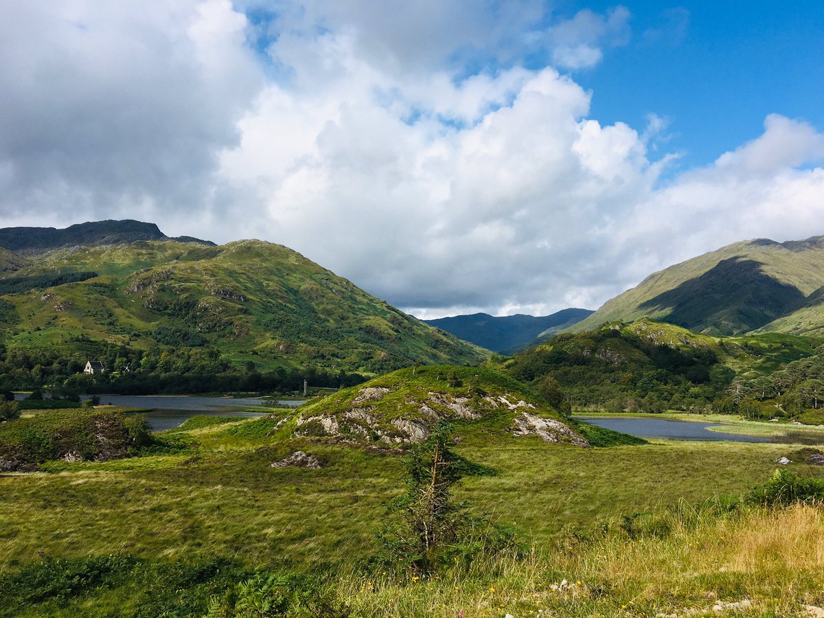 MsBarryHolm's tweet photo. A belter of a day biking in Ben Nevis range - Glenfinnan. Got few showers but otherwise the weather was Perfect @visitscotland #bennevisrange #glenfinnan https://t.co/FgxIduLvp4