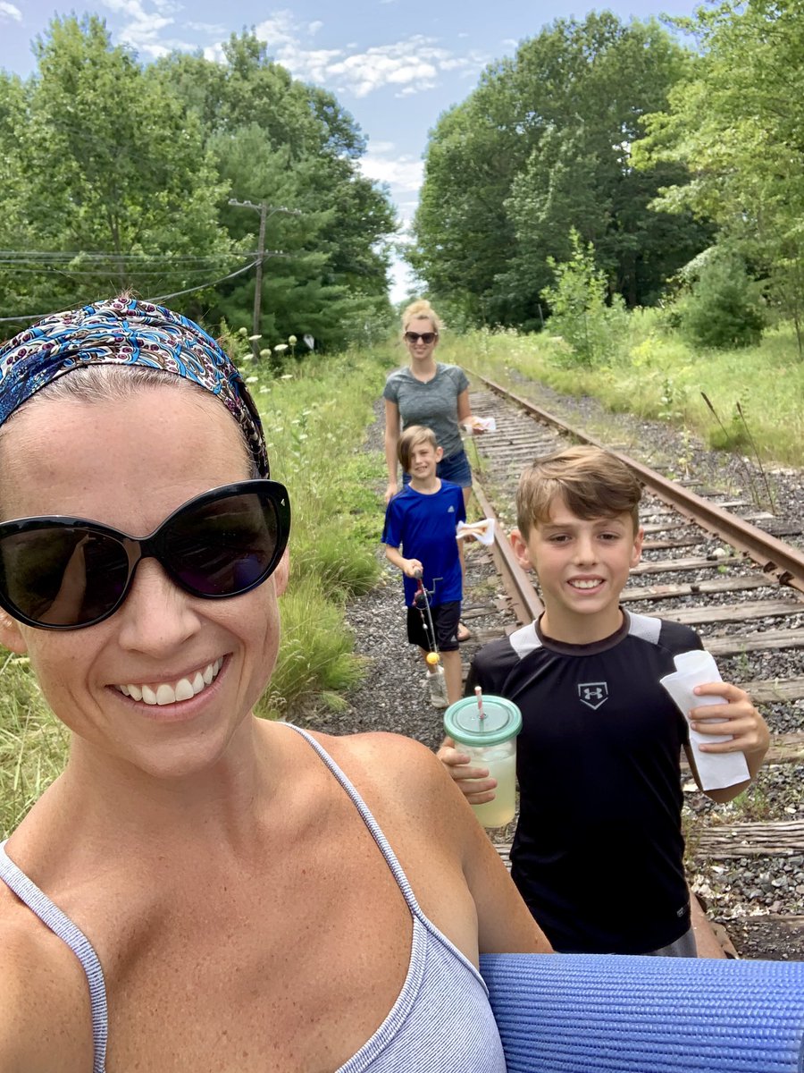Tracy_Espinola's tweet photo. Day 51 Hike, Yoga and Paddle... we are on the right ‘track’ now!  Loving the outdoors!  #60x60challenge https://t.co/ydgTOohg3b