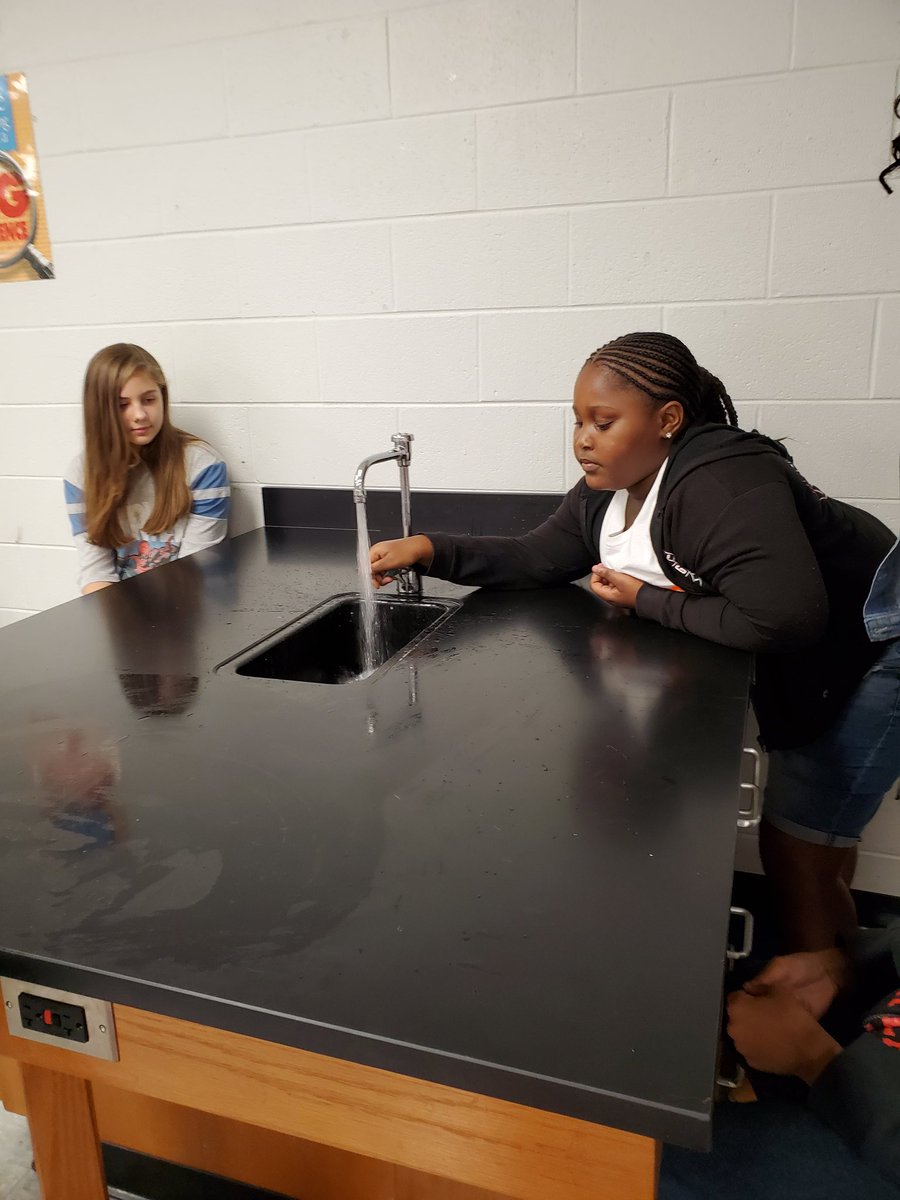 mrsjtscience's tweet photo. Let's test these faucets too @EJHSBulldogCtry @suptking @Kathy58190181 #streamfcps1920 https://t.co/RPcGam9smt