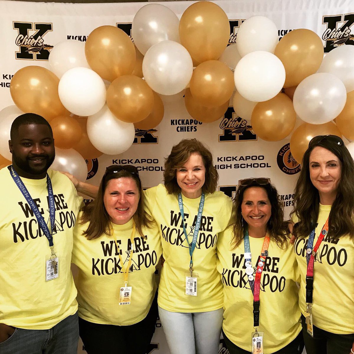 amykmoran's tweet photo. Welcome to the Tribe was a huge success! It was so much fun to be with the students and staff all day welcoming our kiddos back to school! Year 15 started off the best first day yet!! ๐๐๐ @kickapoohighschool @drphilcampbell @drpowerskhs #gochiefs #onetribe #wearekickapoo https://t.co/wNOHF9K4pq