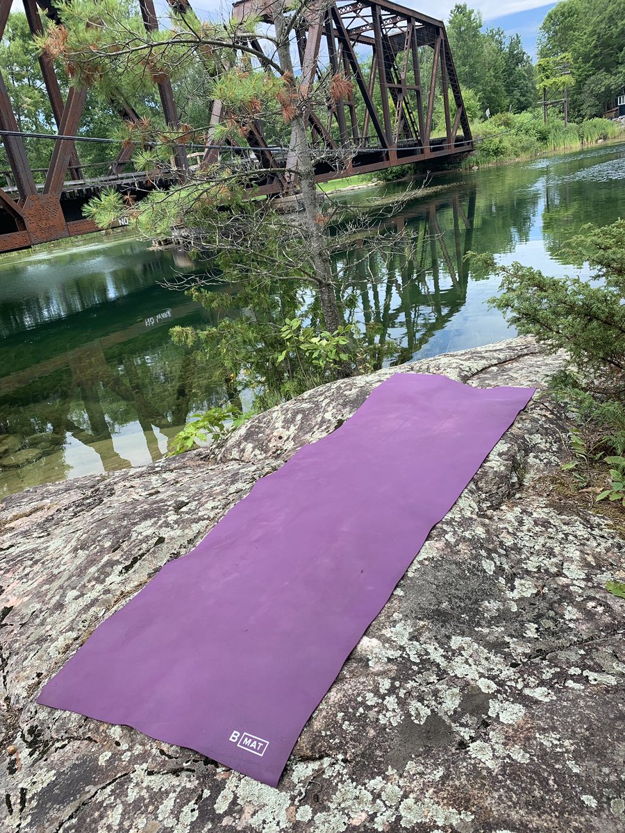 Tracy_Espinola's tweet photo. Day 51 Hike, Yoga and Paddle... we are on the right ‘track’ now!  Loving the outdoors! #60X60Challenge https://t.co/nBkLO0Ejsm