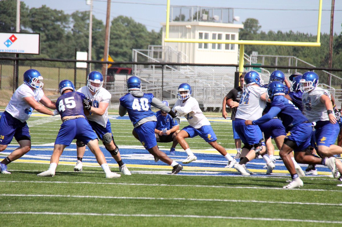 MuleriderSports's tweet photo. 📸 The guys just want some contact💥💥...Another 🔥 day on Rip Powell Field for @SAUFootball; Muleriders throw on the shoulder pads tomorrow morning‼️ #GoMuleriders #SAddleUp #RideWithUs https://t.co/uzaCmBAWh4