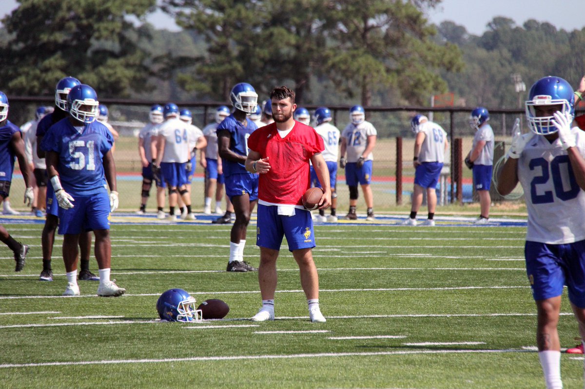 MuleriderSports's tweet photo. 📸 The guys just want some contact💥💥...Another 🔥 day on Rip Powell Field for @SAUFootball; Muleriders throw on the shoulder pads tomorrow morning‼️ #GoMuleriders #SAddleUp #RideWithUs https://t.co/uzaCmBAWh4