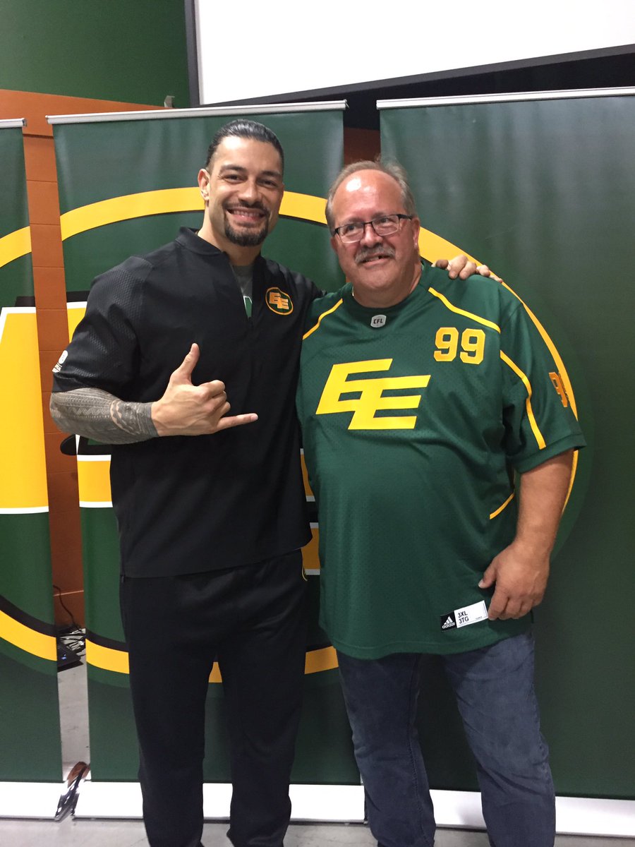 GarryWilson97's tweet photo. @TrixieLeRue @EdmontonEsks @EdmontonOilers Just in case you forgot who has worn # 99 for the Green and Gold https://t.co/XO0ssvpc45