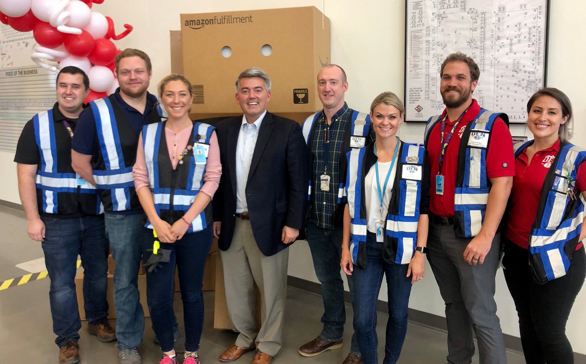 amazon_policy's tweet photo. It was a pleasure hosting @SenCoryGardner at our #DEN3 fulfillment center today. Amazonians showed him how packages are picked, packed, and shipped to customers' doors. https://t.co/QpBwVglsqH