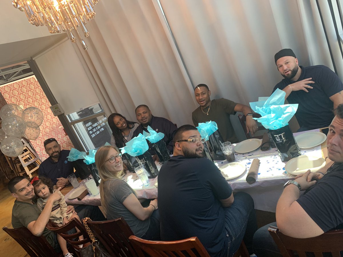 AnthonyMofNTX's tweet photo. Huge shout out to the top 10
BadGuys in Q2! This is truly an amazing group. Huge shout out to @blake_tavia  for stepping in for me and hosting this event. Hated missing this but it’s great knowing my team stepped up while I’m taking care of my dad. @valphillips @LisaKLuff https://t.co/wWHE9yK5r3
