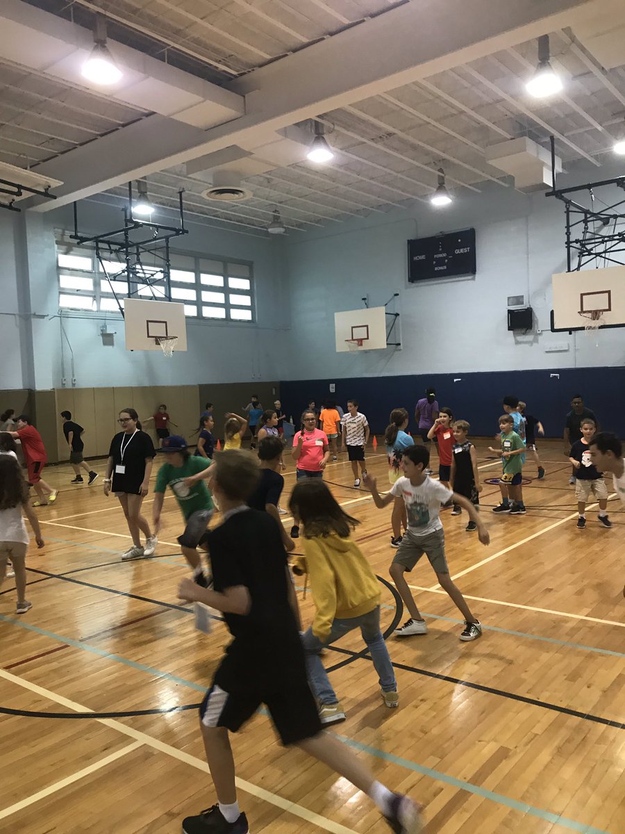 OSDINVENT's tweet photo. Indoor recess calls for some capture the flag! @OSchoolsPR https://t.co/XapMRrxPfb