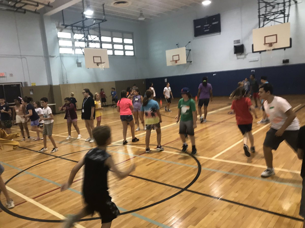 OSDINVENT's tweet photo. Indoor recess calls for some capture the flag! @OSchoolsPR https://t.co/XapMRrxPfb