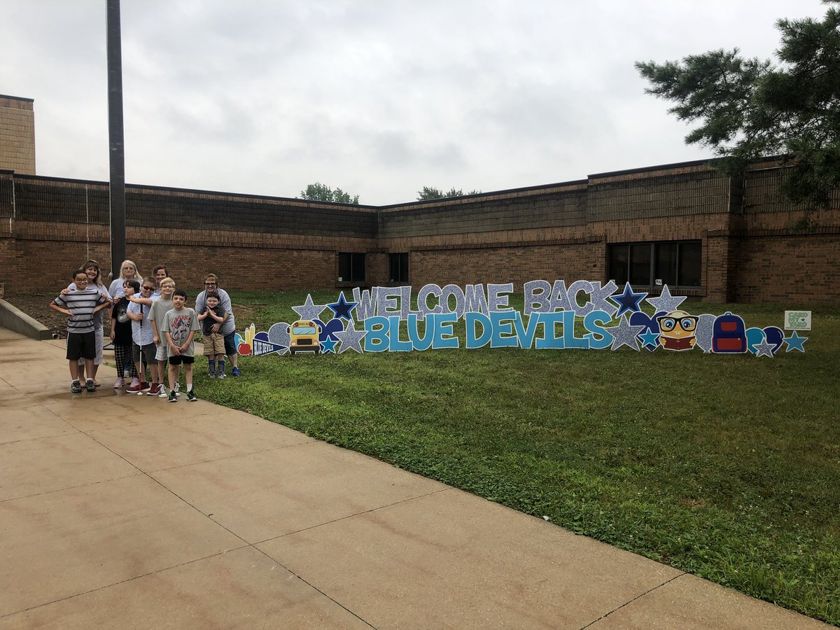 mrspienta's tweet photo. We had an awesome first day! #bcsfirstday2019 π https://t.co/xXtZ5WnSx9