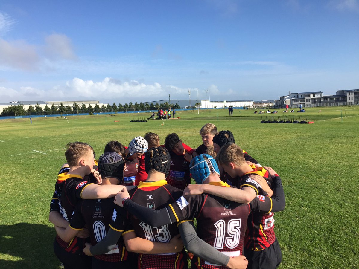 Rugby pre season dates:

Thursday 29th and Friday 30th August.
Meet on the Senior School fields with Hymers kit, water bottle, boots, trainers and enthusiasm! 
Everyone welcome!

U12, U13, U14, U15, U16
10:30-12:00
Senior 
10:00-12:00
🏈👍