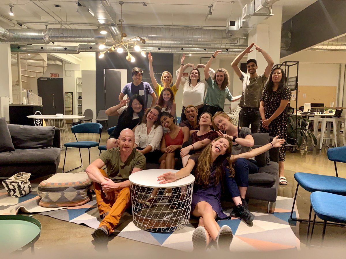 podsprogram's tweet photo. Thank you so much to 2018 PODS fellow Emily Xing and @breather for hosting us at your office! The fellows loved hearing advice about entering the workforce, learning about Breather, and snacking on pizza! 🍕 https://t.co/20tOdhNmbV