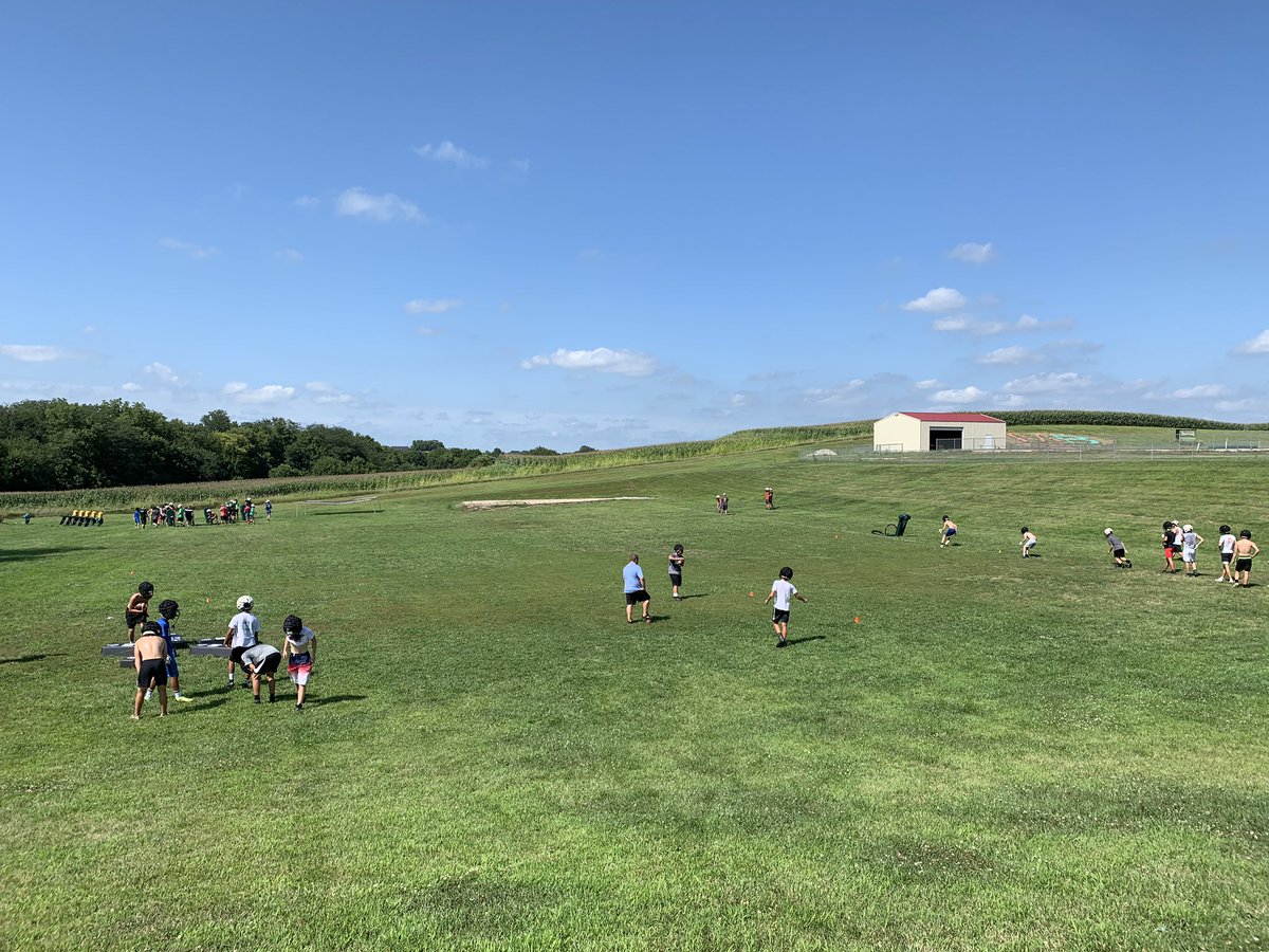 chrisRroush's tweet image. .@MBDragonFB made a state semifinals appearance in 2018, but they want more. 

Hear from the @MBDragonSports tonight at 6!