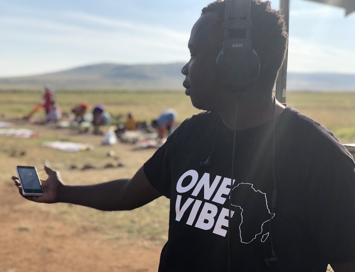 OneVibeAfrica's tweet photo. Did you know that #OneVibeFilms is the number one audio visual content producer in Western 🇰🇪 and beyond! Link up with @harolds_c for your production needs!
————————————————
#IamOneVibeAfrica #MadeInKisumu #DiasporaConnect https://t.co/MN8Th5hqRl