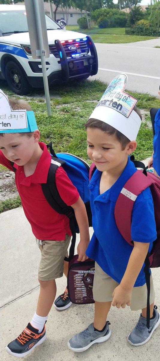 marcoyyouthdev's tweet photo. Happy First Day of School! Y KIDS walking over for the afterschool program! Have you signed your child up yet?#YMCA #afterschool @marcoyschoolage @marcoy @MarcoIslandPD https://t.co/eT7vr68FlD