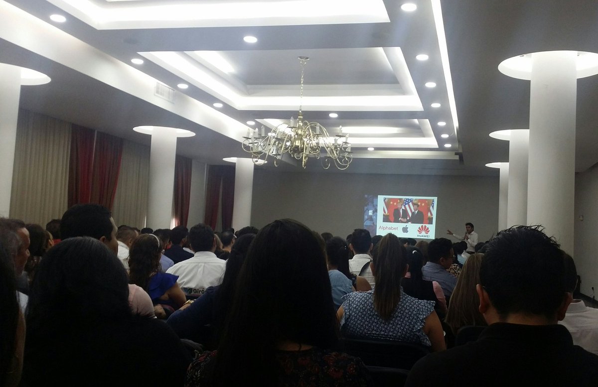 JersonPinzon26's tweet photo. @jerosilvav #GarajeDigital @bictia
Transformación tecnológica
Transformación de marcas
Programación
Innovación https://t.co/VOHbNpfhld