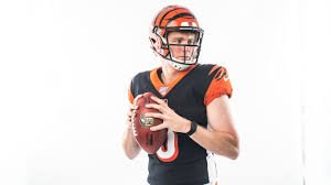 KTIK_953FM's tweet photo. Today on #IdahoSportsTalk with @JeffCaves and @MikeFPrater:
-3 & 315: #BoiseHigh ... Braves or Brave?
-4: Better pro: #BrettRypien or #RyanFinley?
-415: #OctaviusEvans is back!
-5: Braves, Brave and YOUR CALLS
LISTEN: https://t.co/e9DnfKS2Vi or https://t.co/iWoMeh04DR https://t.co/TKkLcW8Nti