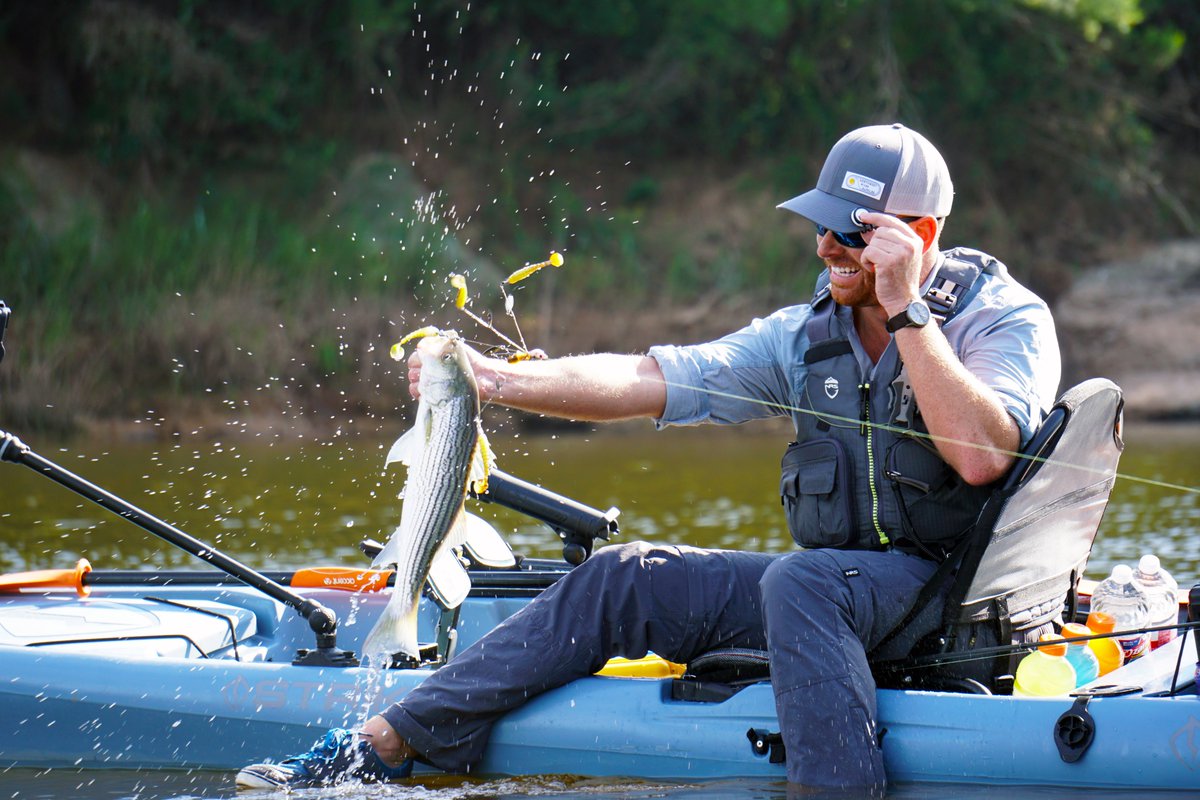 ANGLR (@anglrfishingapp) on Twitter photo Have you ever thrown the Alabama rig?
#AnglrExpert <a href="/YakFishField/">Robert Field</a> throws it year-round for largemouth and striped bass to mark up with his Bullseye!
If you don't have a Bullseye yet, now is the best time to pick one up! > anglr.com/bullseye
#kayakfishing #stripedbass Have you ever thrown the Alabama rig?
#AnglrExpert <a href="/YakFishField/">Robert Field</a> throws it year-round for largemouth and striped bass to mark up with his Bullseye!
If you don't have a Bullseye yet, now is the best time to pick one up! > anglr.com/bullseye
#kayakfishing #stripedbass