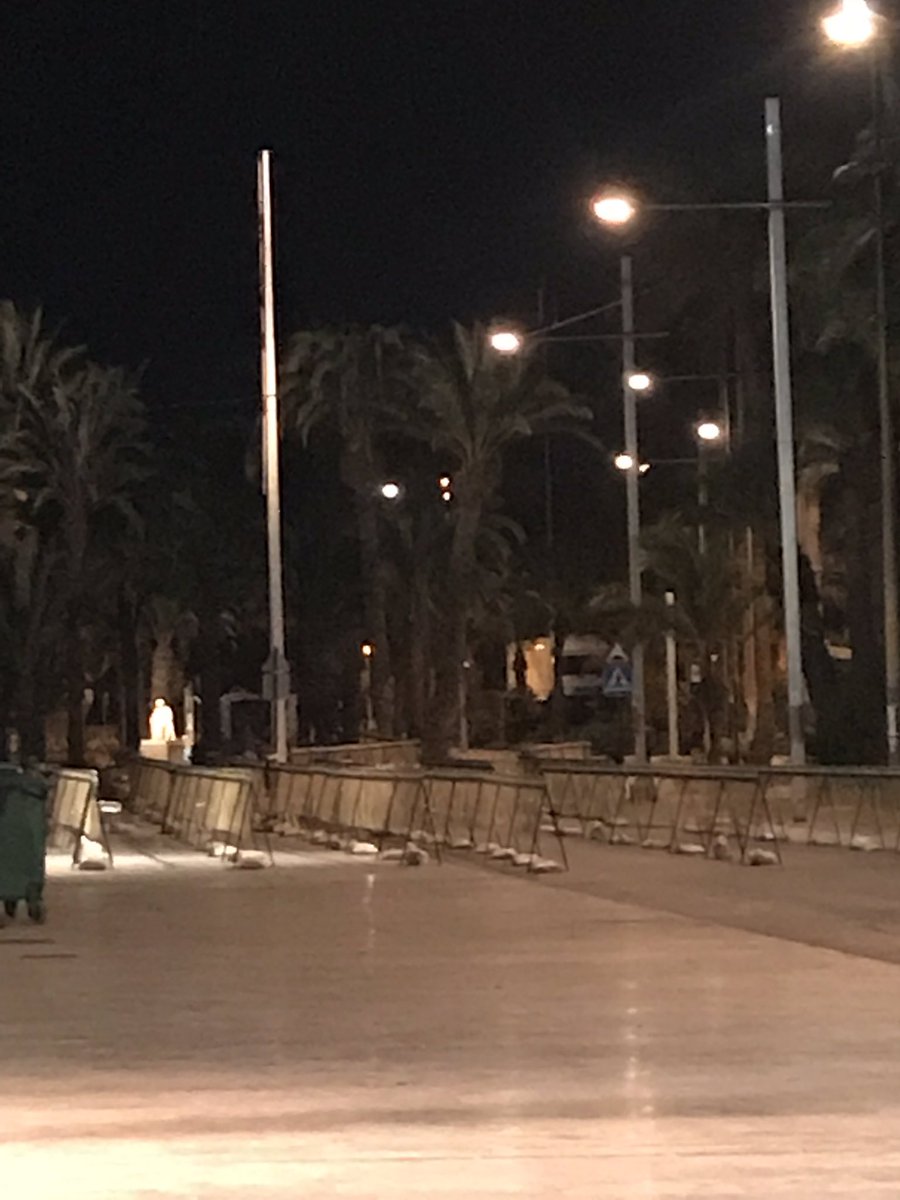 aifoss03's tweet photo. Los oléis? Nosotros en un rato los oleremos y oiremos 😍 #NitDeL’ Albà https://t.co/o6Zrquy8Rb