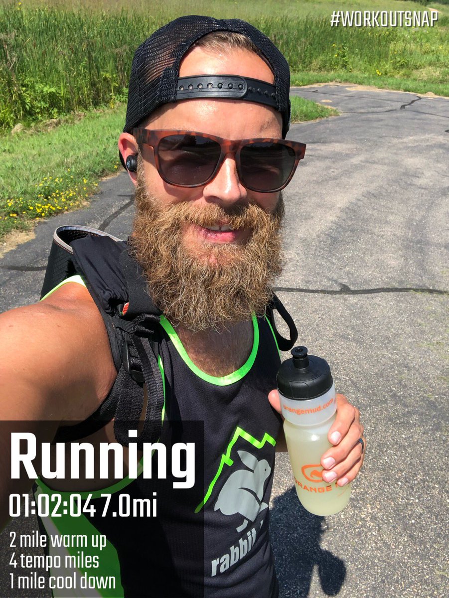 beardontherun's tweet photo. Today’s run was a 2mi warm up (~9:15 pace) followed by 4 tempo miles (I was going for an 8:15 pace, but fell behind a bit mainly in that 4th mile) &amp; a 1mi cool down (9:40 pace).
Back to back 7mi days are going to make for some tired legs, glad it’s a rest day tomorrow! #bibchat https://t.co/IpulbEulM4