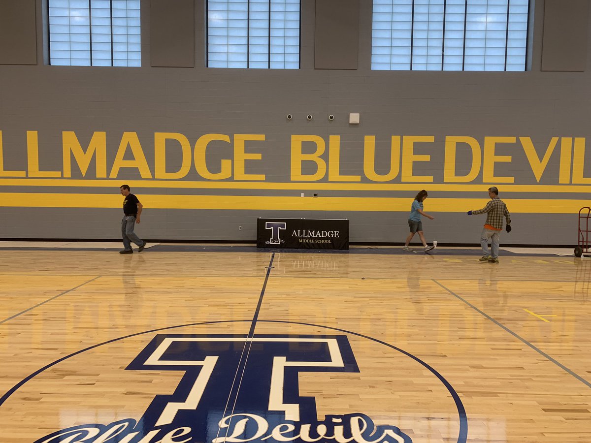 TallmadgeMiddle's tweet photo. Every single day it gets more impressive. 
Can’t wait to share this place with our kids!! https://t.co/QaDlHnSo7w