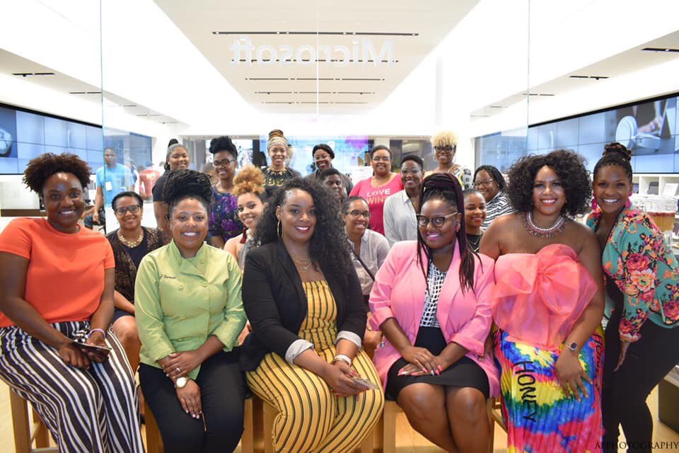 MsClayborne's tweet photo. Had the pleasure of representing @blackspaceapp at the kick off event for @hunnipop_ ‘s ConnectHer series to discuss building global communities using social media. Thank you @microsoft thank you for being such a hospitable host! #blackspaceapp #globalcommunities #microsoft https://t.co/k7GieQQexY