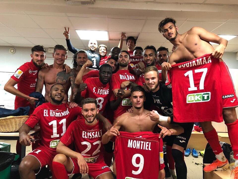 BeTournier's tweet photo. Grosse perf’ de l’ASB qui sort Auxerre en Coupe de la Ligue à l’Abbé Deschamps ! #AJAASB https://t.co/7TDtUV8Df5