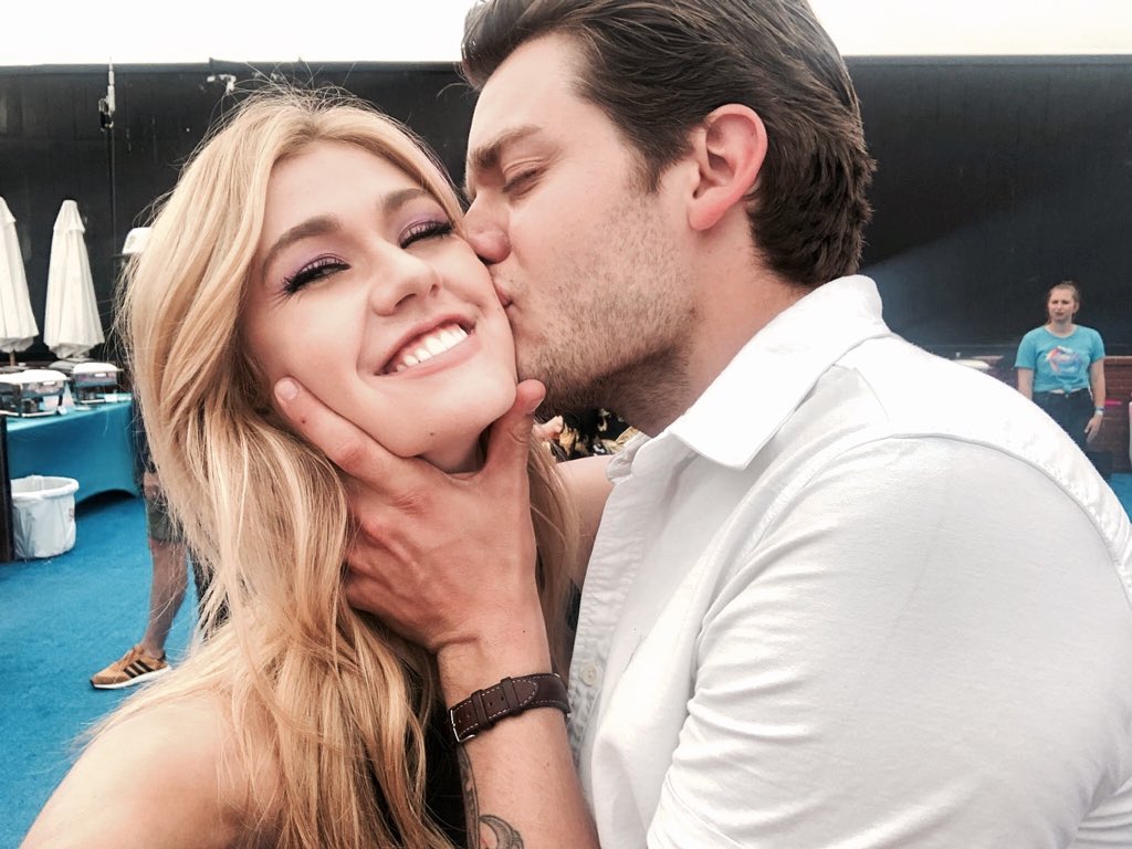 xheavenlyclace's tweet photo. remember when Kat gave Dom a sweet kiss on his cheek and now he did the same on hers. how gentle he hold her face and gave her a soft kiss.

IM IN LOVE WITH THESE TWO 😻 https://t.co/jScO8kszlH