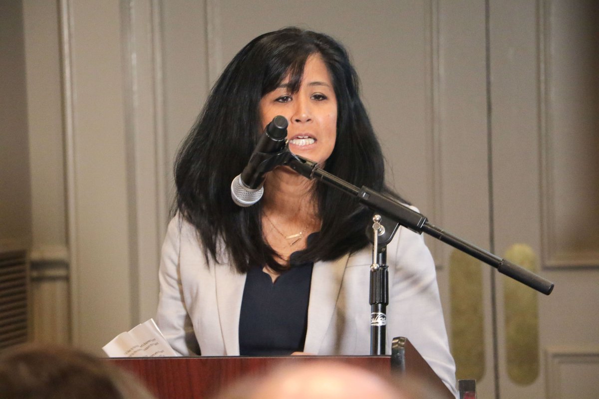 MARK YOUR CALENDARS: <a href="/mrmurray1186/">Mercedita R-Murray</a>'s interview w/ <a href="/ExecLeaderRadio/">ExecLeadersRadio</a> airs in #DC, #MD, #VA on Sunday 8/18 on WFED/1500AM and WWFD/820AM from 9-10am. The interview will also broadcast nationally on <a href="/RadioAmericaNet/">Radio America</a> on Sunday 8/25 from 10-11am EST. buff.ly/2H3H0gx