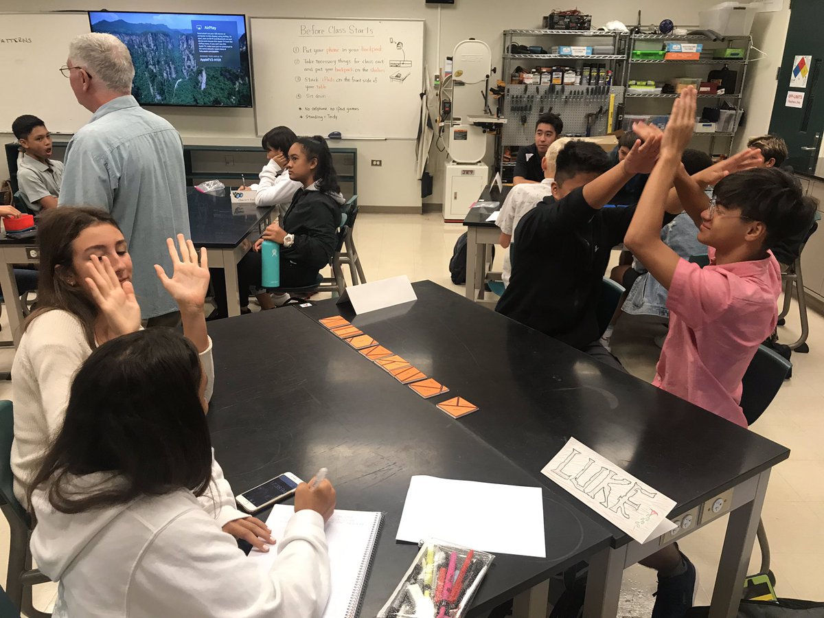 minimcg's tweet photo. What does the first day of high school look like at #midpacific? https://t.co/Rx2UyN8Bk7