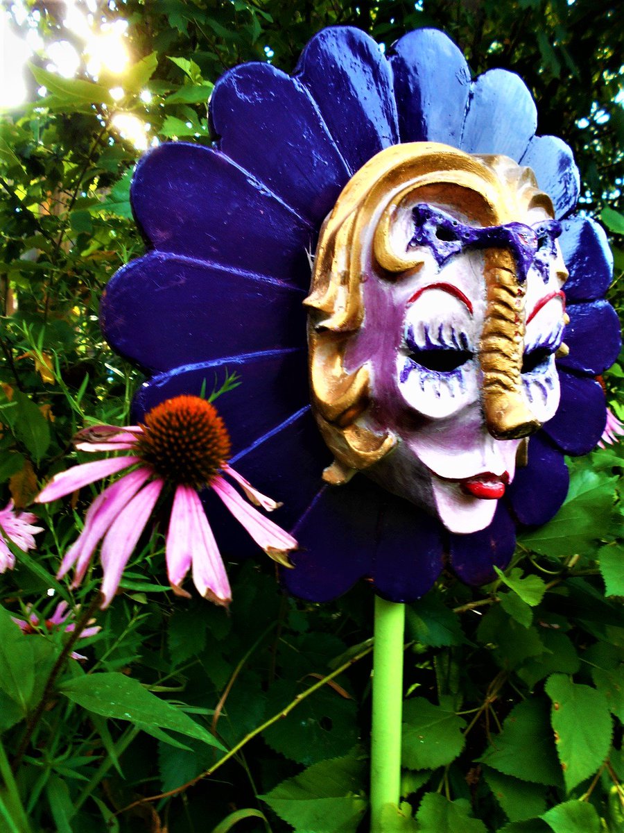 enigmasixstudio's tweet photo. #gardenart#outdoorcreations https://t.co/UZ5XpIDws7