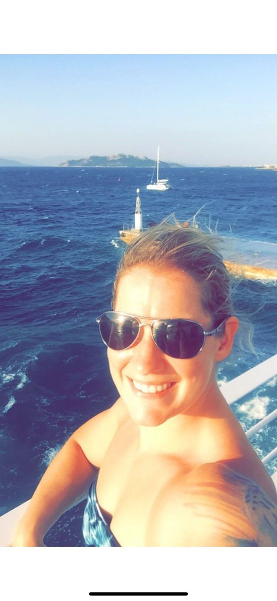 GoArmyDFW's tweet image. From the waters off Greece to the sands of Morocco this vet tech Soldier is killing the game while living in Italy. She’s getting paid to treat animals, travel and lift weights. This could be you in the future!! Let the Army take you places you never thought possible. 🏋🏻‍♀️🇺🇸🙌🏼