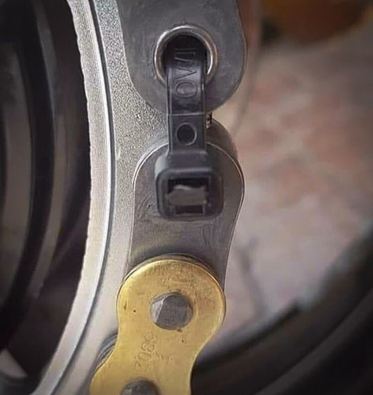GetGeared's tweet photo. Mhhhh ... don't do that at home! 😀 --> https://t.co/Zd3y9zRnBB
#motorcycle #motorbike
#GetGeared - shop > https://t.co/omonQHf1wK https://t.co/7yVO0teuTB