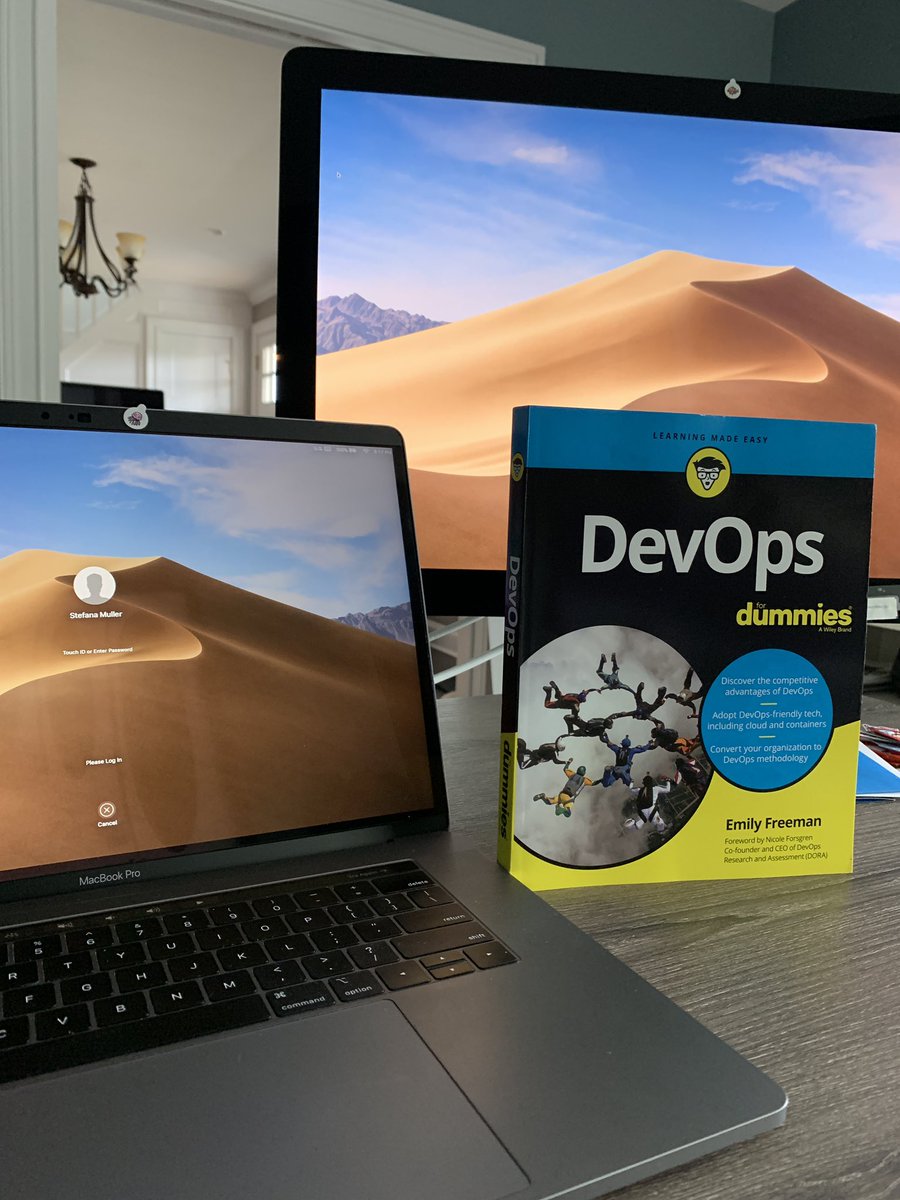 stefanamuller's tweet photo. It has arrived @editingemily and about 15 days early!
#devops #devopsfordummies https://t.co/6mqm8y9fkb