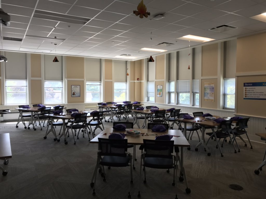 smbosch's tweet photo. One more sleep until New Educator Orientation...canโt wait to welcome them to #1Herd!! ๐๐ #EAHSGO #EAMSElks #EASDChat https://t.co/M0j2zPyKDU