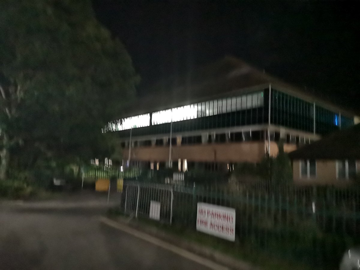 Coxj2Cox's tweet photo. Nighttime visit @WestonNHS. Patients comfortable and ready for bed. Helping patients to have a restful uninterrupted nights sleep. @SarahDodds8 https://t.co/QlIWwd1e1R