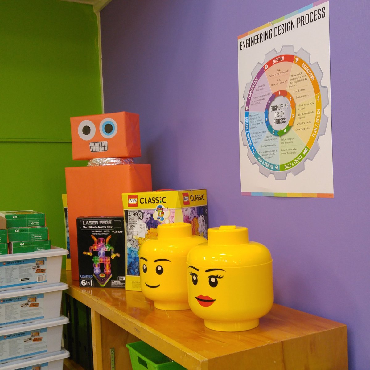 KariElkins's tweet photo. The library and Maker Zone is slowly coming together. Can't wait to finish! @CliffdaleEleme1 #CCSElemenEd #funlibrarian #KidsDeserveIt https://t.co/jYmIxrsgE7